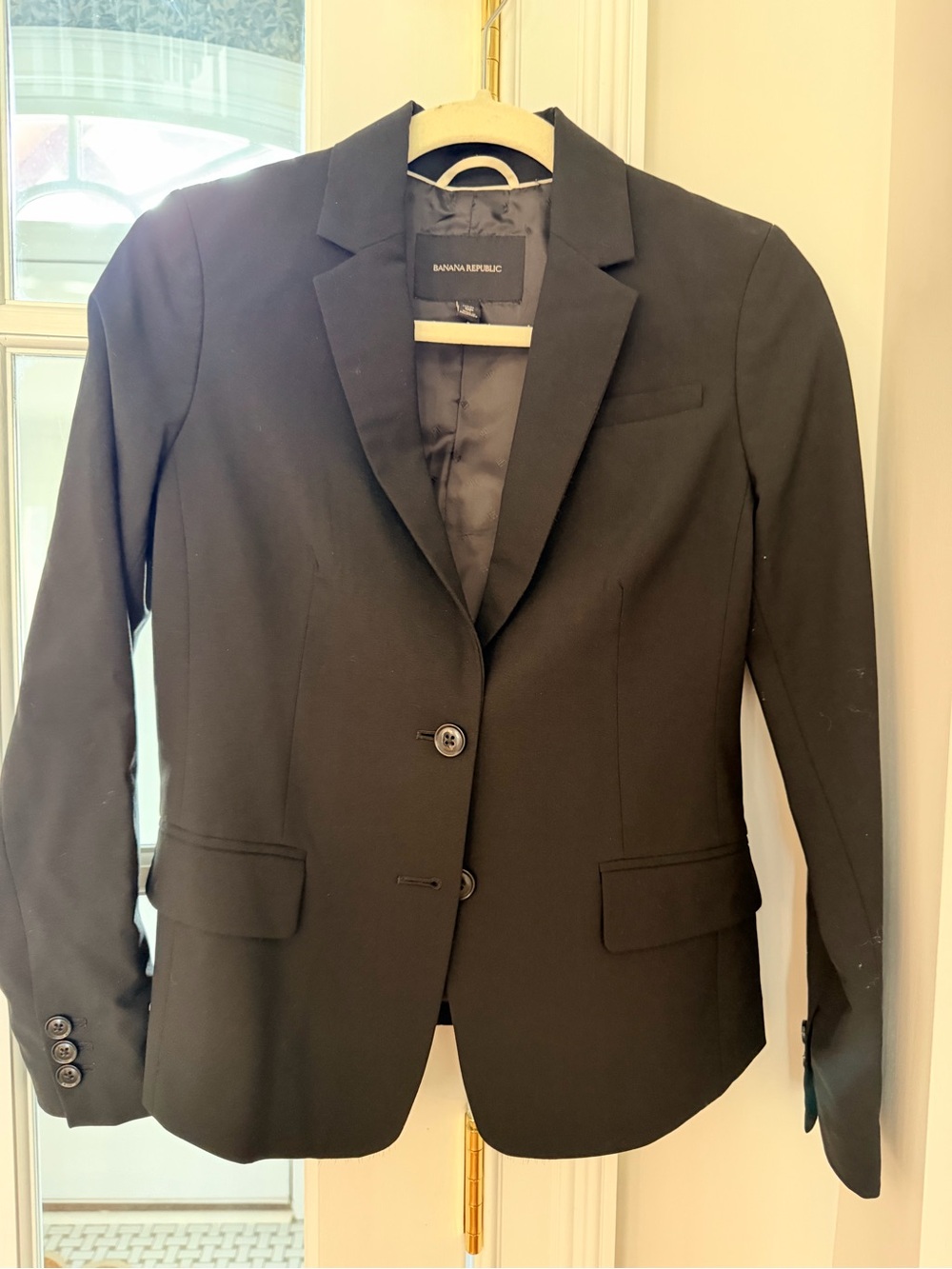 Banana Republic Black Single-Breasted Tailored Blazer